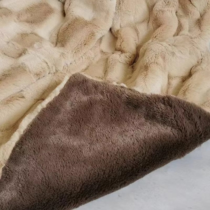 BowLift | Heavenly Retreat Faux Fur Blanket