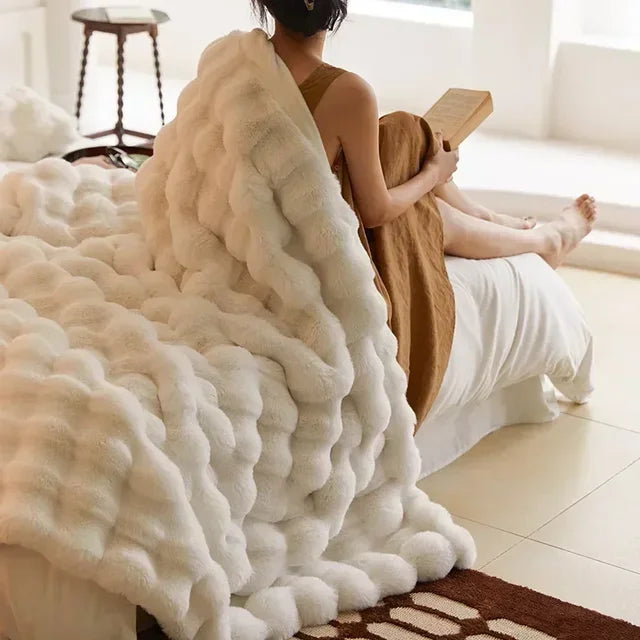 BowLift | Cozy Faux Fur Blanket