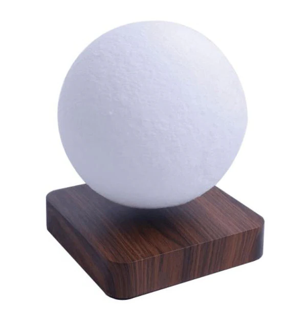 BowLift | Magnetically Levitated Lunar Lamp