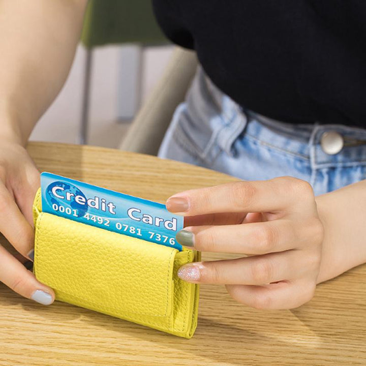 Handcrafted RFID wallet made of soft leather