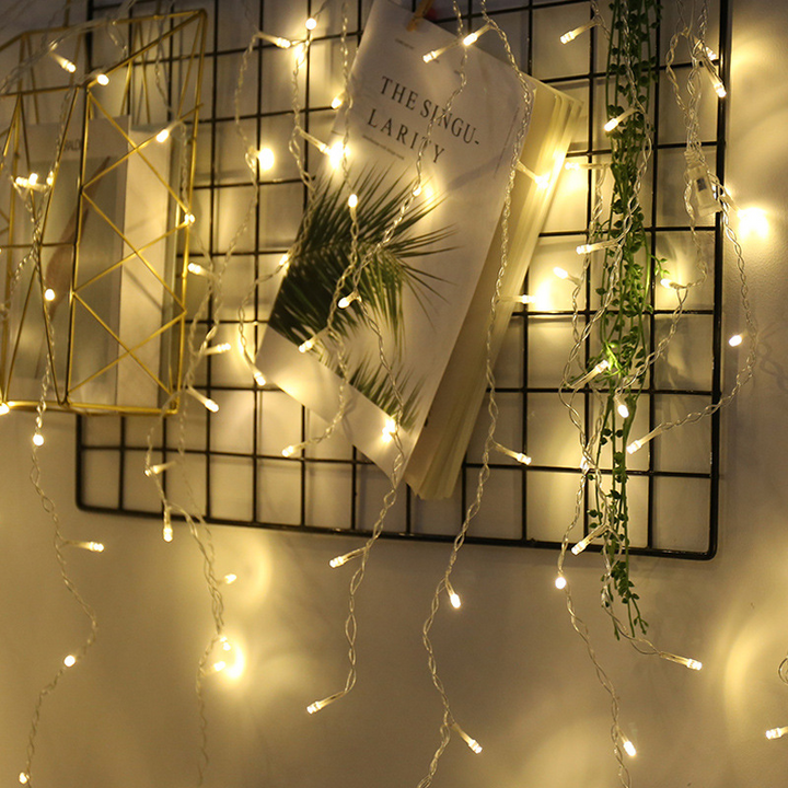 BowLift | LED Starry Sky Icicle Light String – Decorative Light Curtains for Christmas and Garden