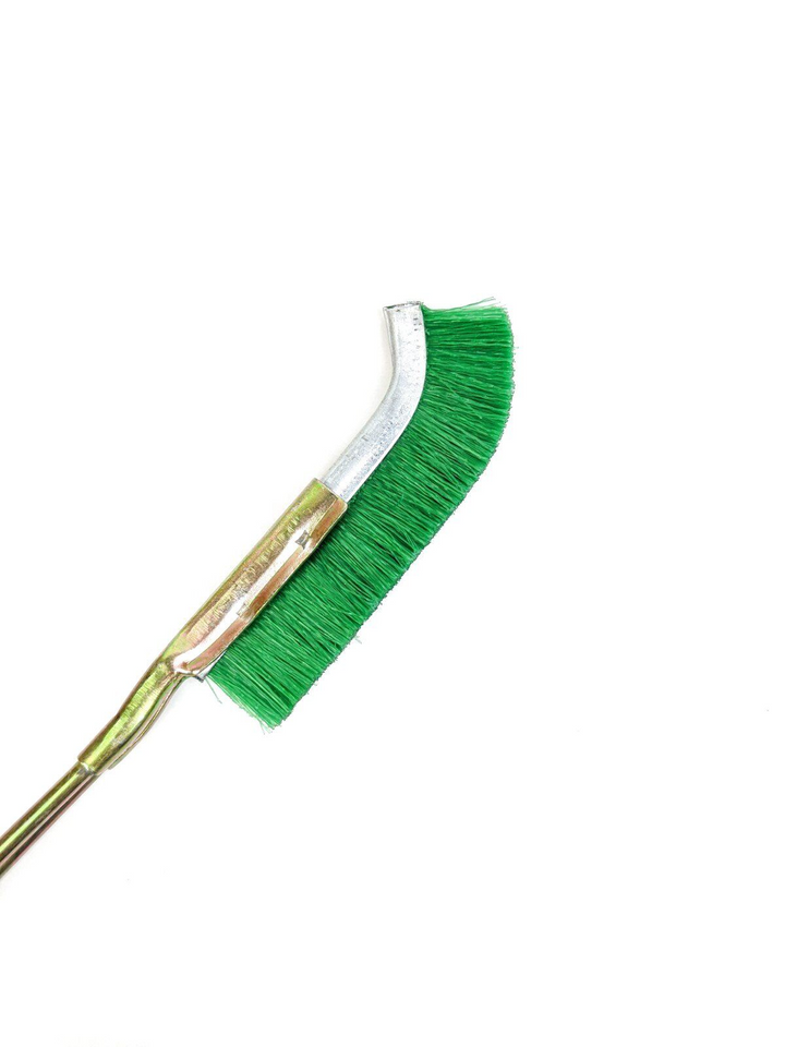 BowLift | Nylon brush for bonsai trunk area cleaning – garden care tool