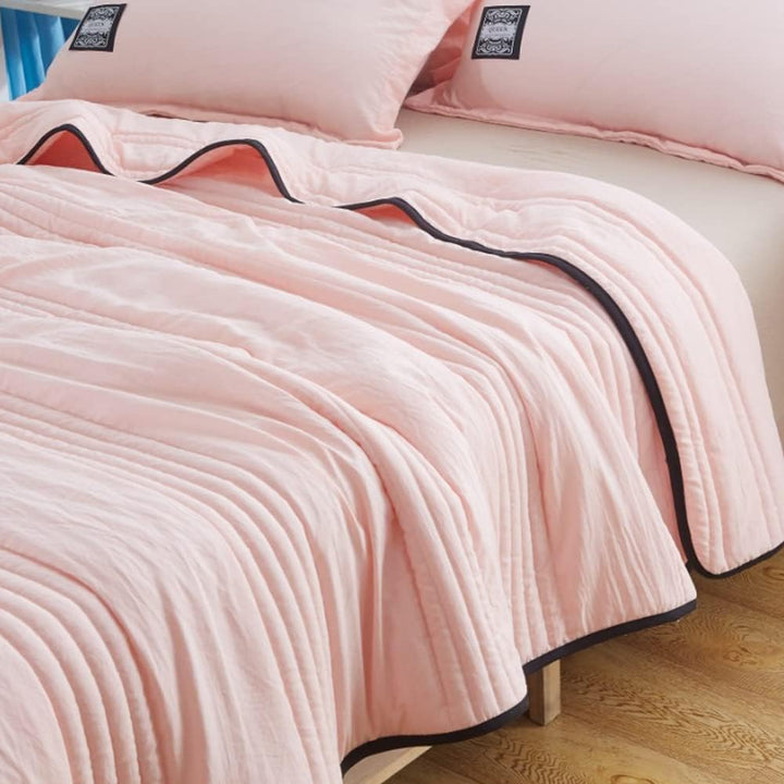BowLift | EverChill Cooling Blanket for Hot Sleepers