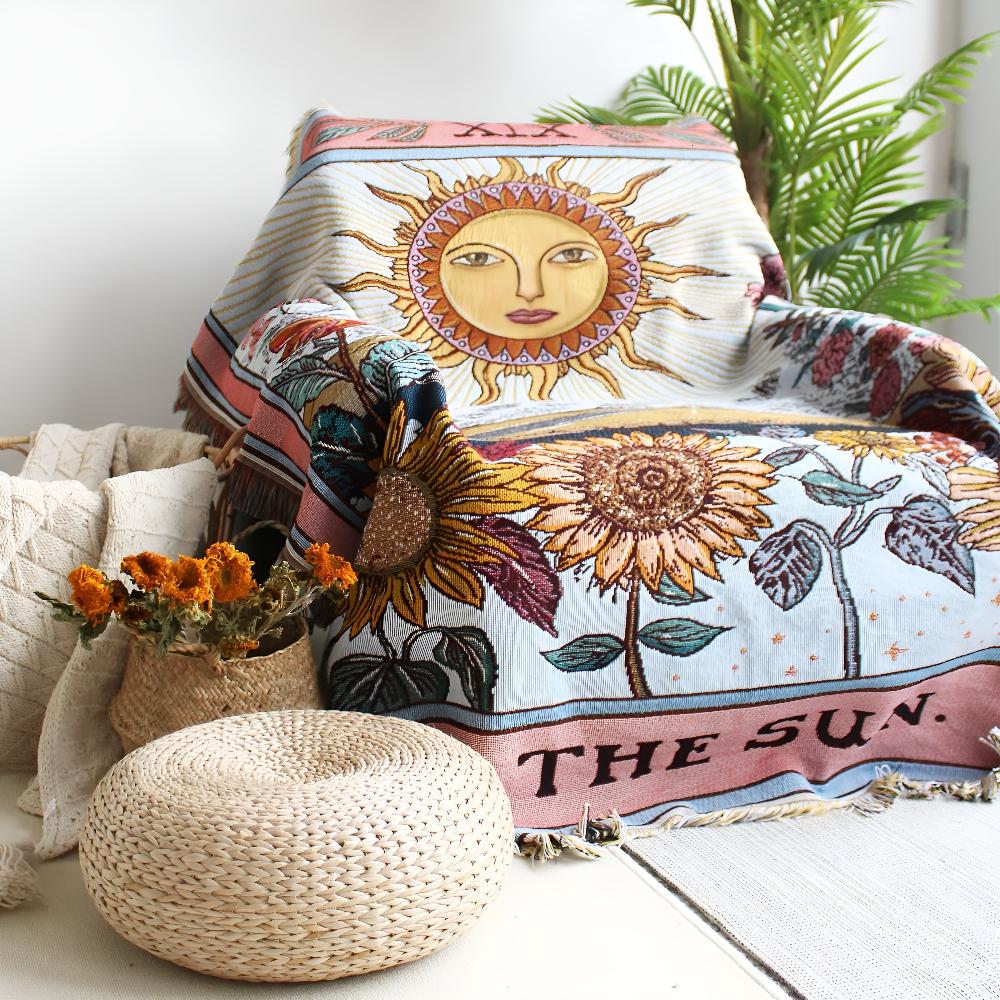 BowLift | Boho Sun Tapestry Blanket