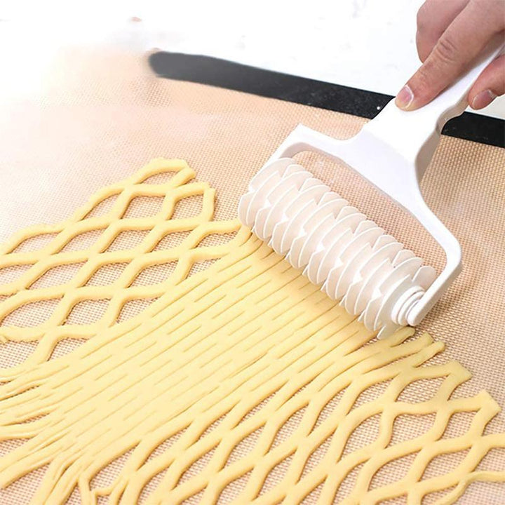 BowLift | Pasta lattice roller cutter