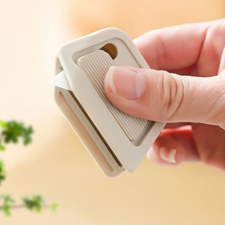 BowLift | Mini Ceramic Paper Cutter