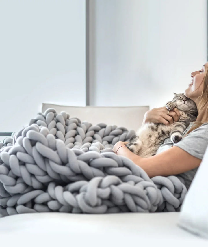 Chunky Knit Throw Handmade Weighted Blanket - SUPER COZY & CALMING BLANKET Bowlift