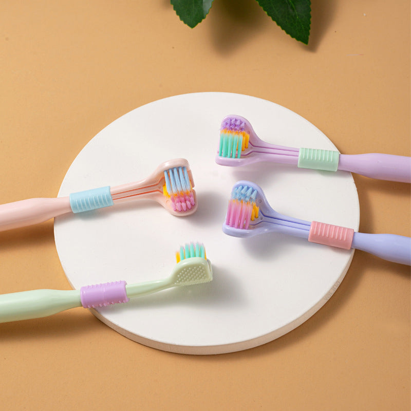 BowLift | Three-sided toothbrush