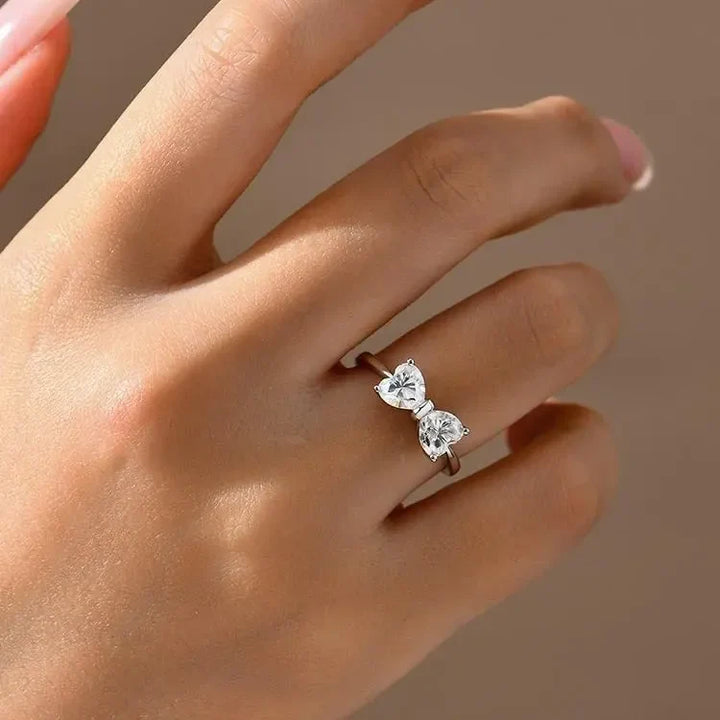 BowLift | S925 Moissanite Feminine Bow Ring