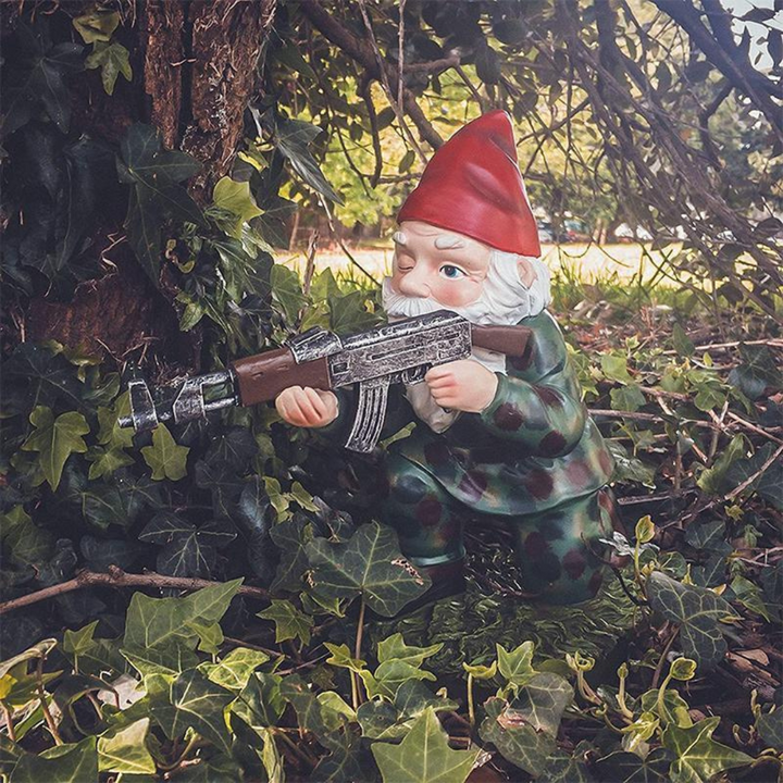 BowLift | Military Garden Gnome