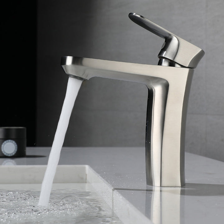 BowLift | Square 1-Handle Basin Faucet 1 Hole Basin Faucet