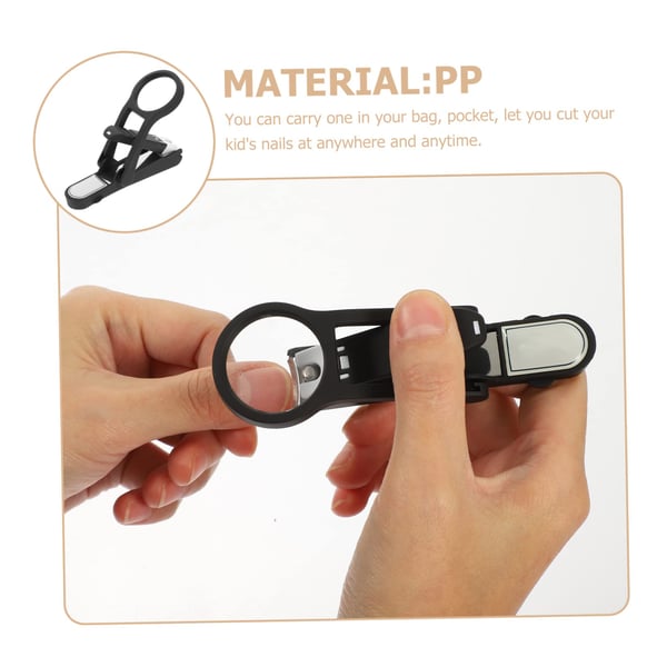 BowLift | Nail clipper with magnifying glass