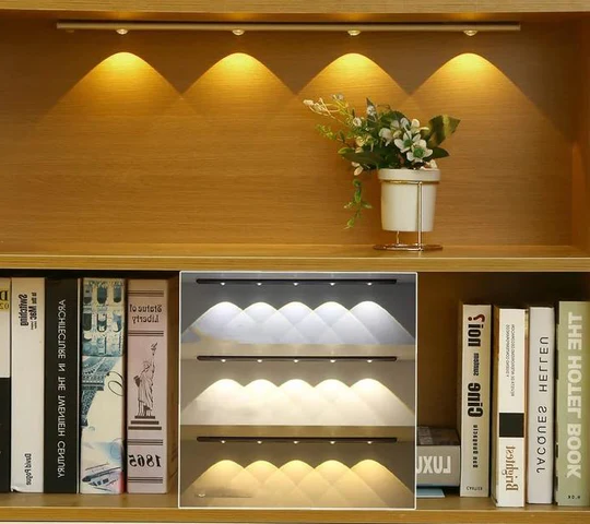 BowLift | Indoor LED Motion Sensor Lamp