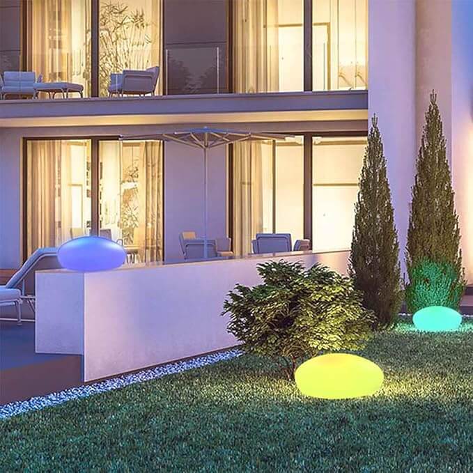 BowLift | Modern Outdoor Lighting with Remote