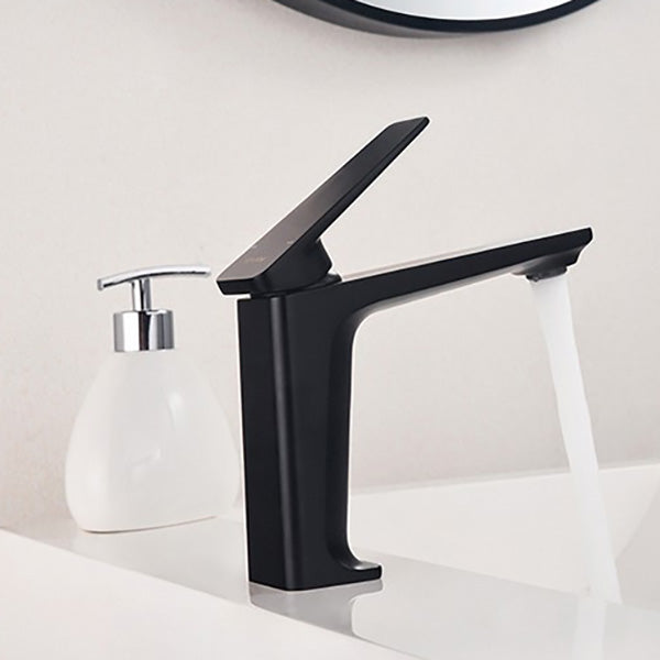 BowLift | Glam Copper Vessel Faucet Lever Handles Low Arc Vessel Faucet for Bathroom