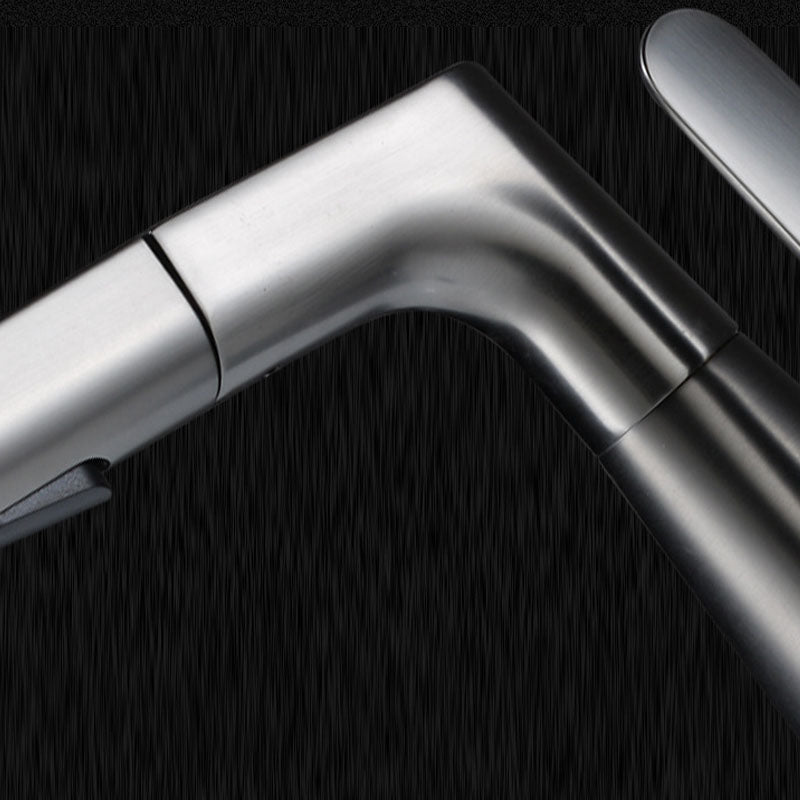BowLift | Modern Sink Faucet Copper Single Handle Low Arc Pull-Out Sink Faucet