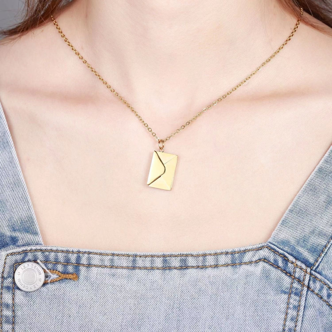 BowLift | LoveScript™ Meaningful Bond Necklace