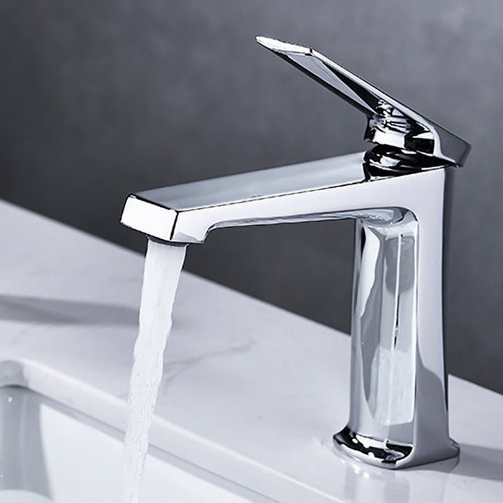 BowLift | Modern centerset bathroom faucet Solid color copper faucet for the bathroom