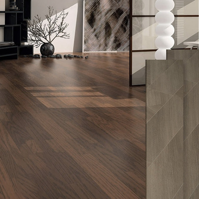BowLift | Water-resistant laminate click-lock brown wood laminate floor