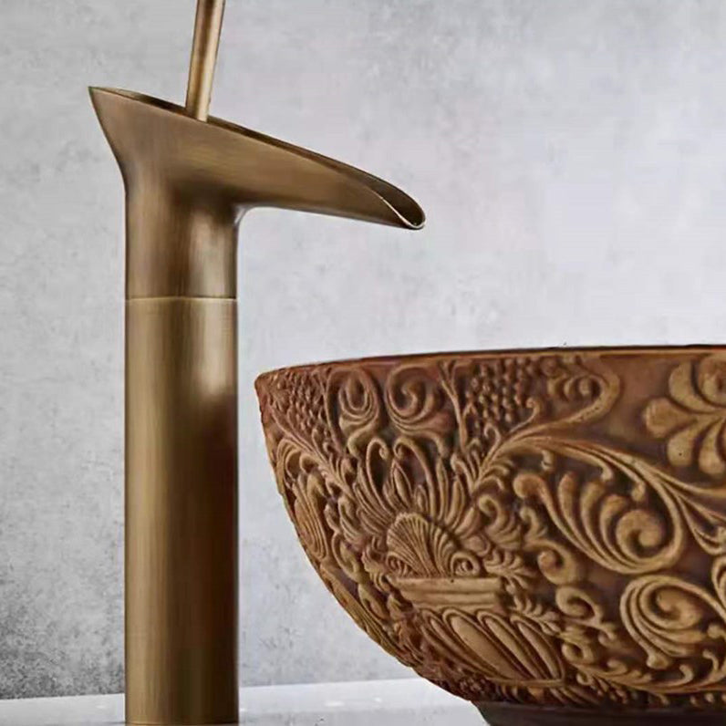 BowLift | Round Single-Handle Water Tap Country Style Faucet