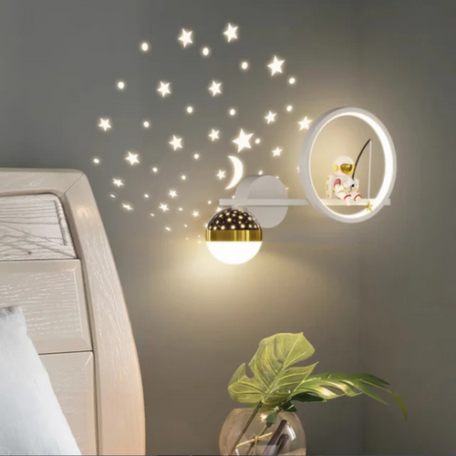 BowLift | Astronaut LED Wall Lamp