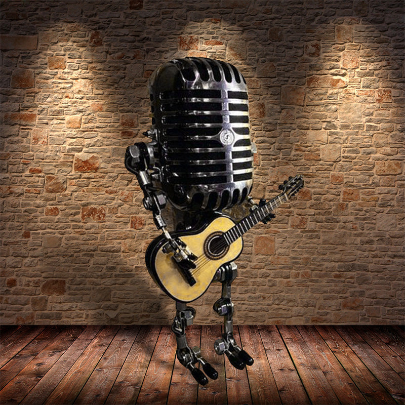 BowLift | Retro Microphone Robot