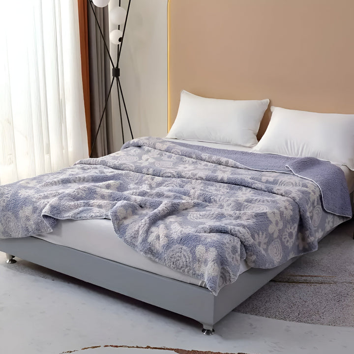 BowLift | Lavender Bloom Cozy Blanket