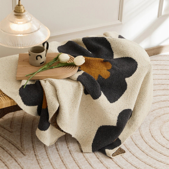 BowLift | Cozy Floral Knitted Throw Blanket