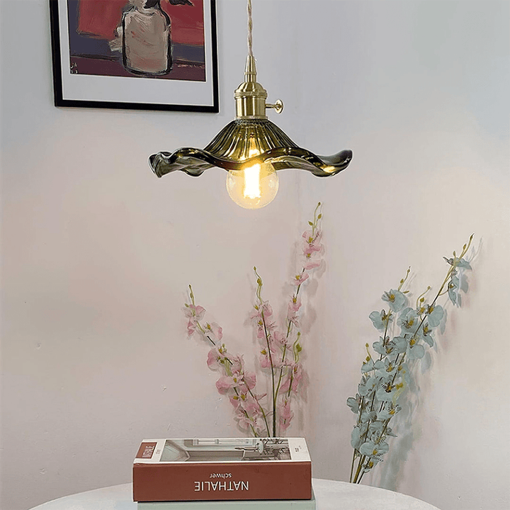 BowLift | Stylish Hibiscus Flower Lamp