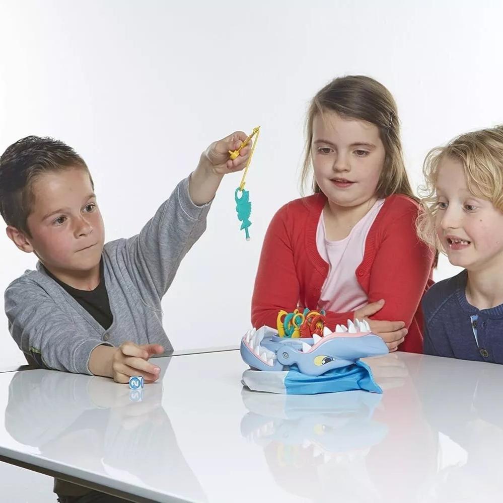BowLift | BiteBlitz - The Ultimate Shark Bite Game