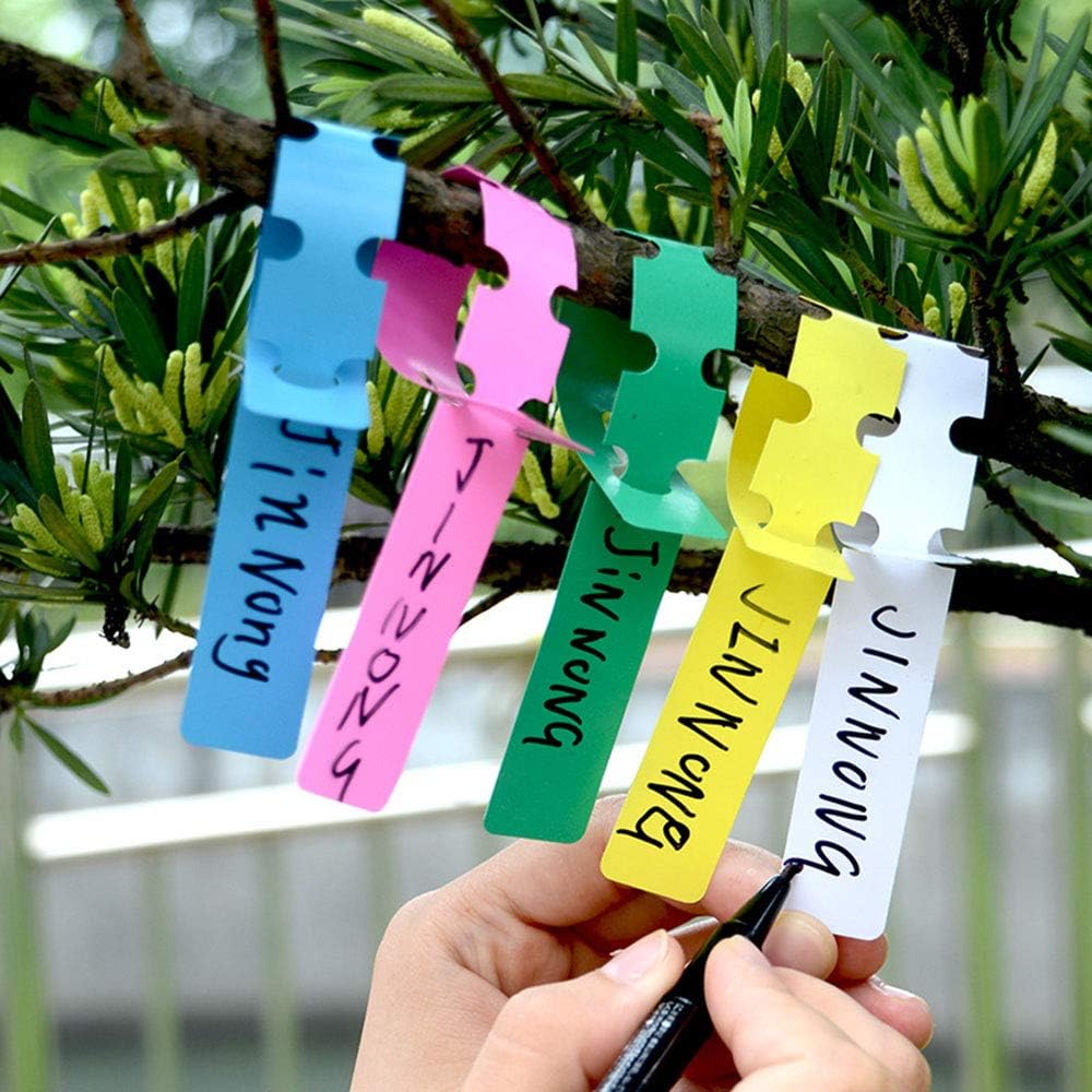 BowLift | Reusable plant labels made of plastic for garden and tree marking