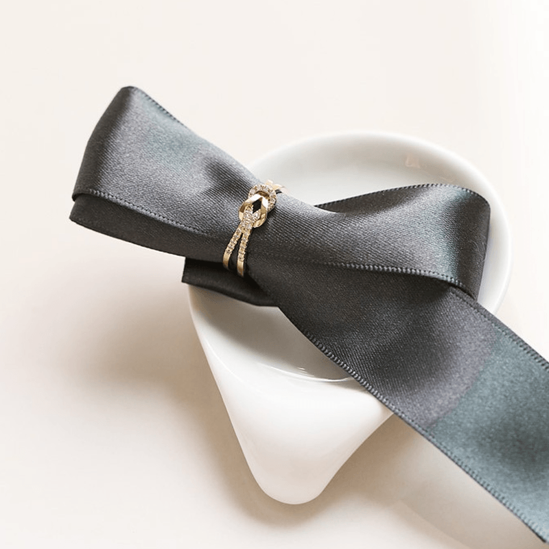 BowLift | Friendship Love Knot Ring