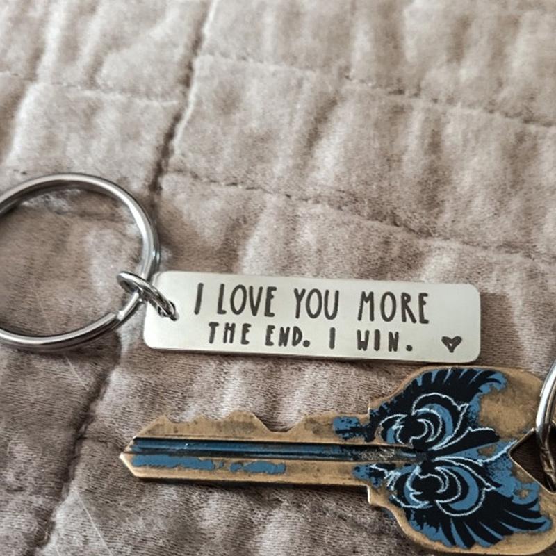 BowLift | Ideal birthday gifts-keychain