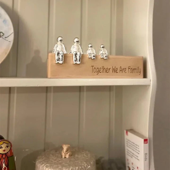 BowLift | Timeless Family Sculpture