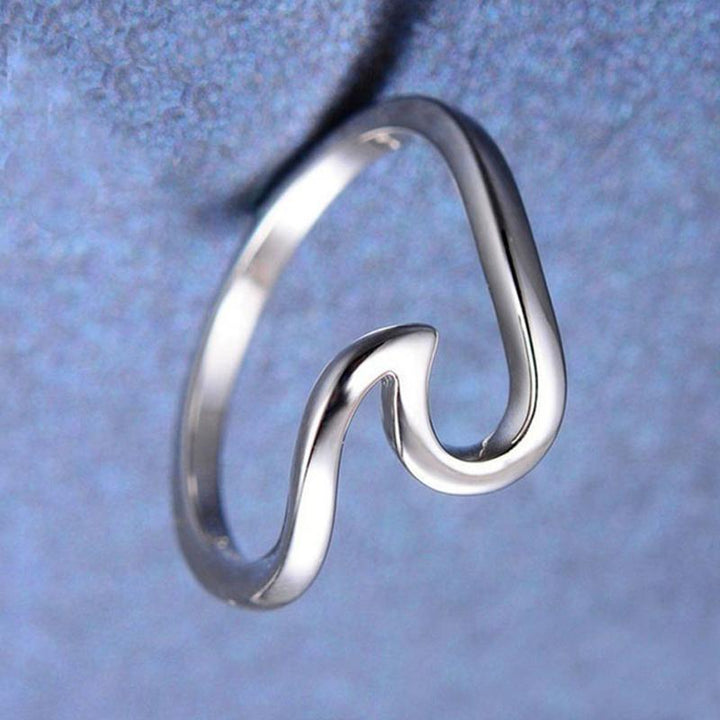 BowLift | Simple Wave Ring