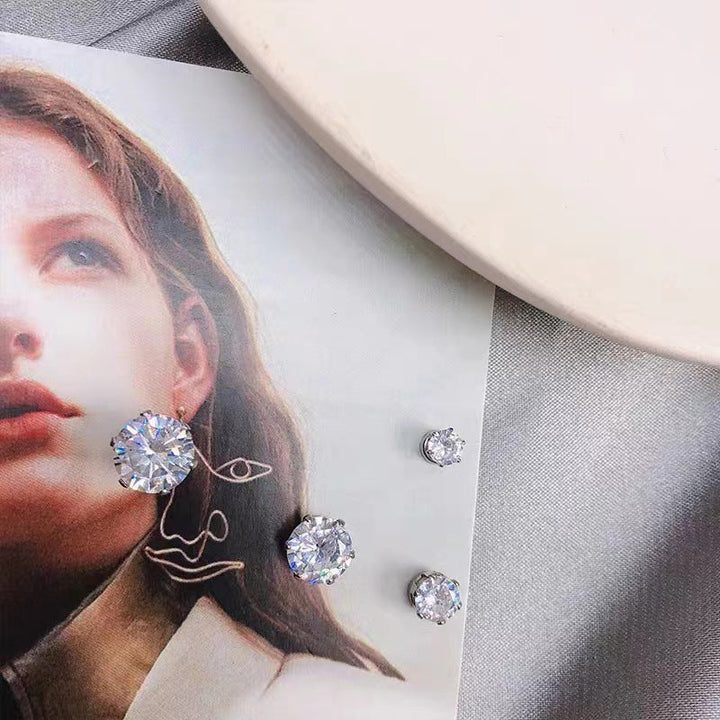 BowLift | Magnetic Zircon Stud Ear Clip