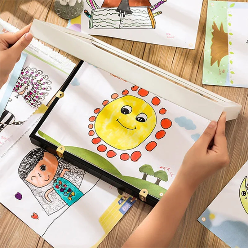 BowLift | Art photo frame for children