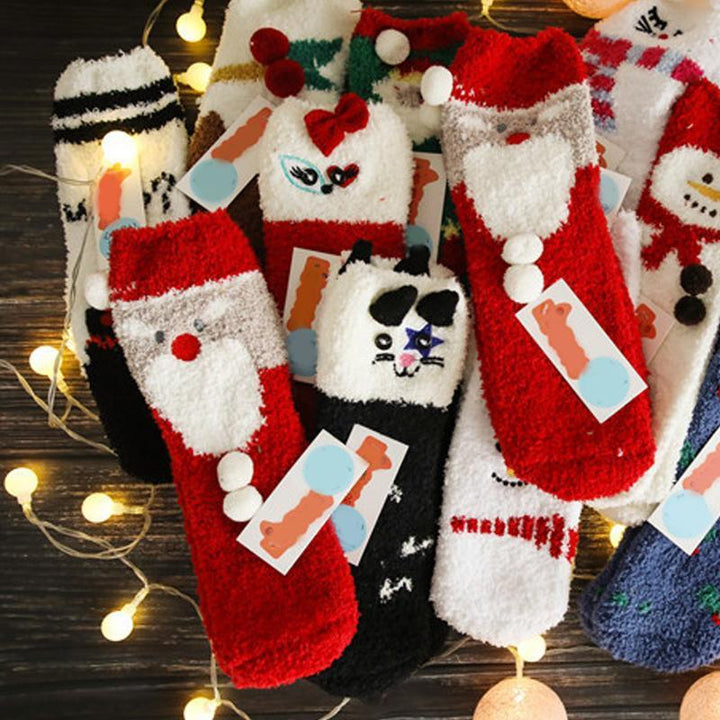 BowLift | 4 Pairs Christmas-themed Coral Fleece Soft Warm Socks