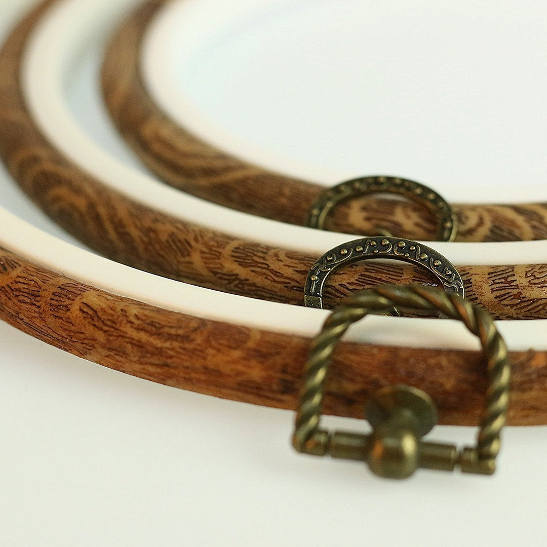 BowLift | 3 Pieces Vintage Embroidery Hoops
