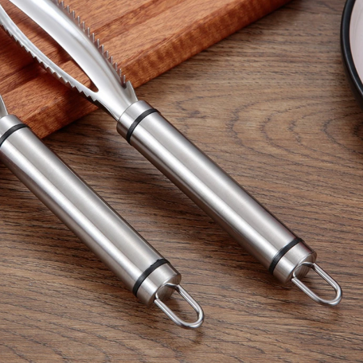 BowLift | Stainless Steel Fish Scales Scraper