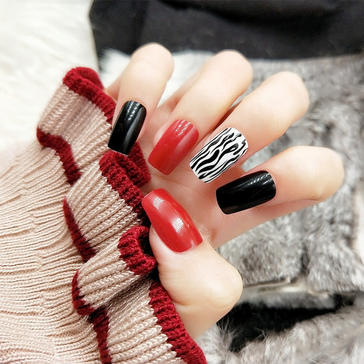 Artistic Colorful Press-On Nail Set