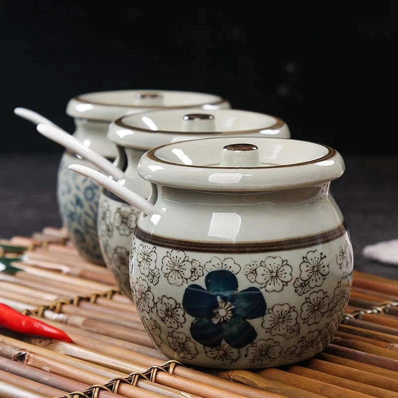 BowLift | Ceramic Salt Shaker and Seasoning Jar
