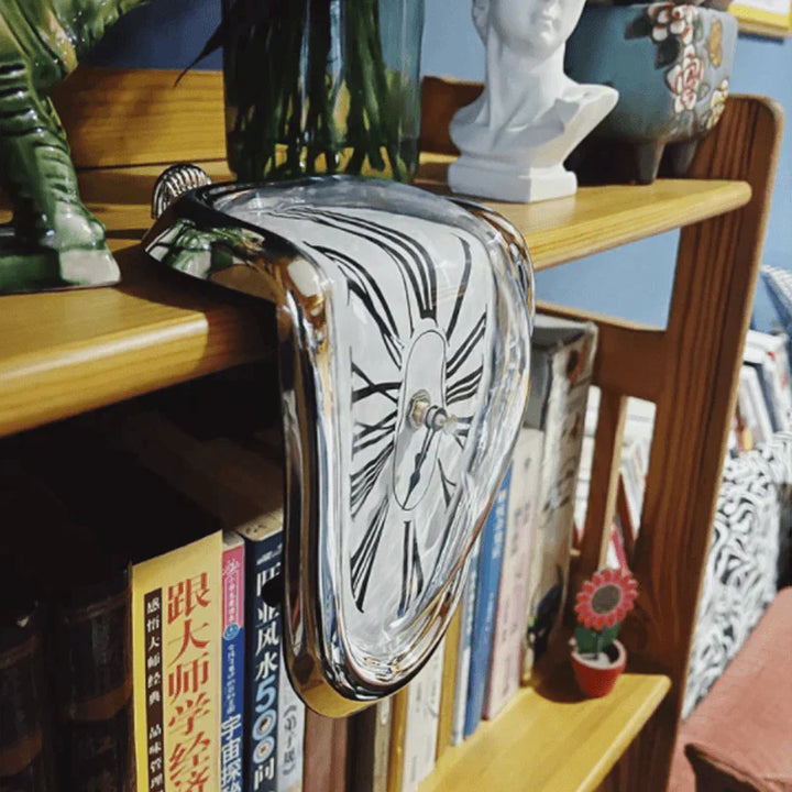 BowLift | Melting Time Warp Clock
