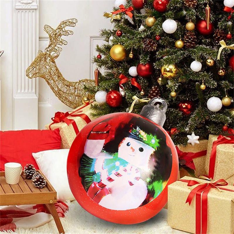 BowLift | Inflatable Christmas Ball Outdoor Decorated
