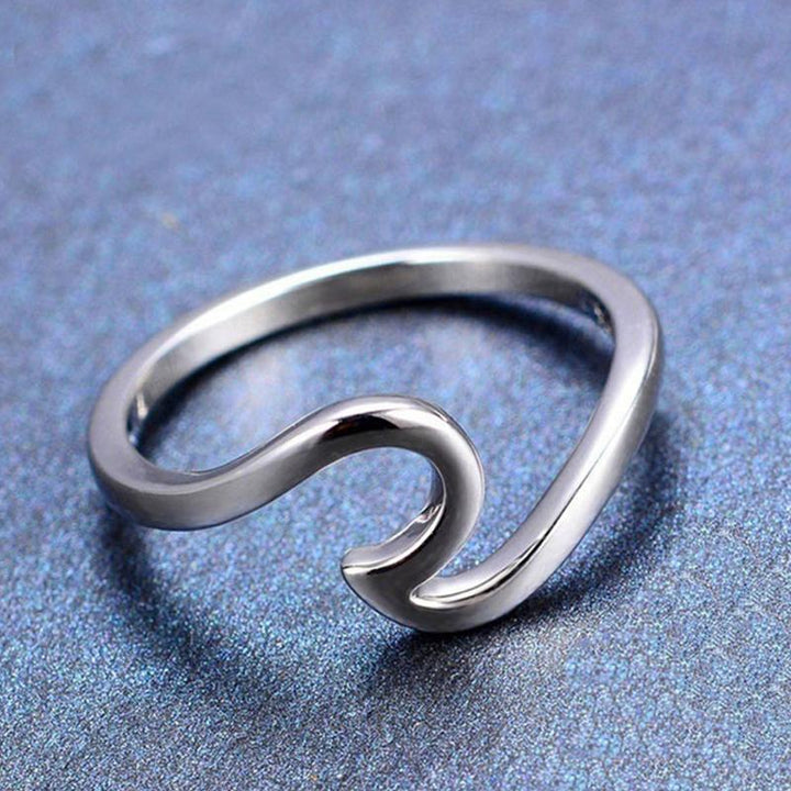 BowLift | Simple Wave Ring