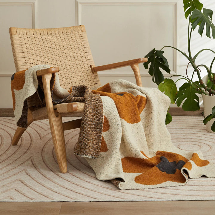 BowLift | Cozy Floral Knitted Throw Blanket