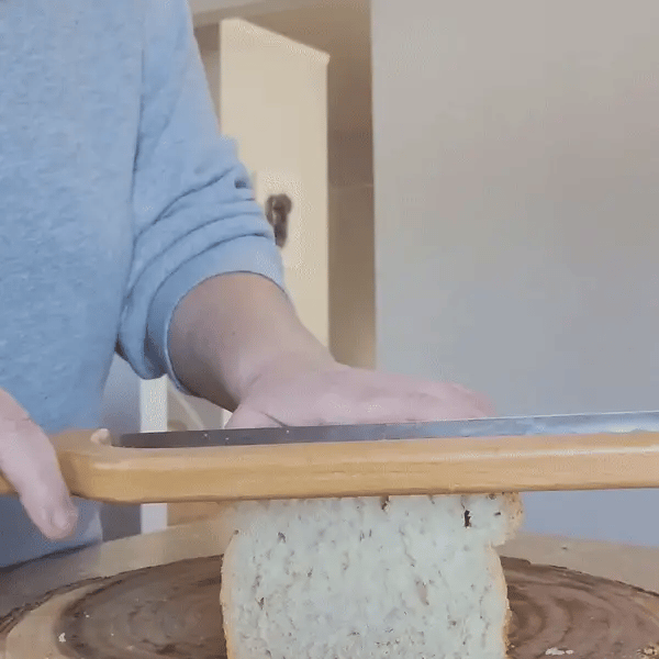 BowLift | Wooden Baguette Cutting Saw