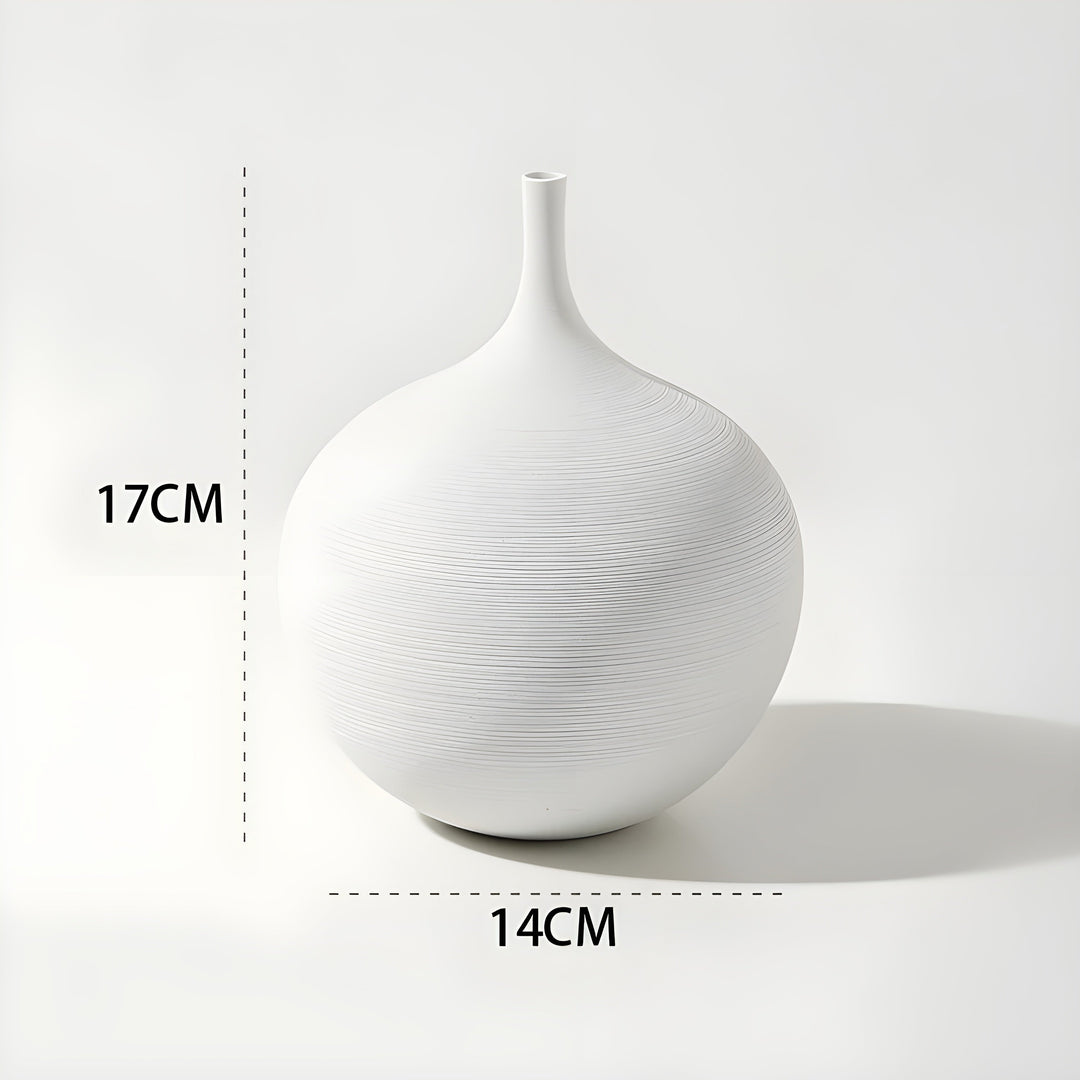 BowLift | Minimalistic Handcrafted Ceramic Zen Vase