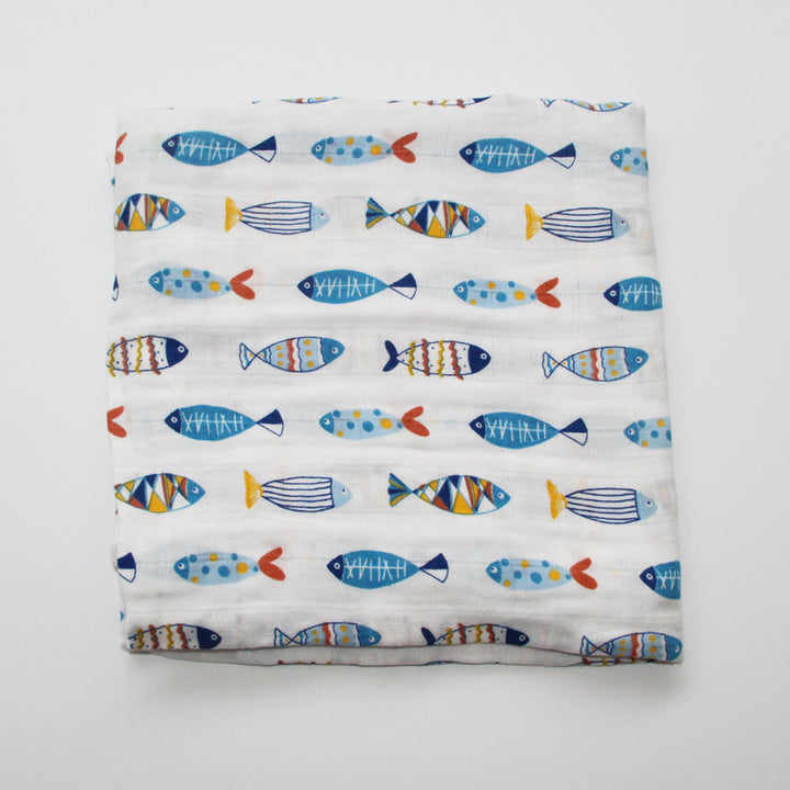 Cotton Muslin Baby Blanket with Heart Pattern Bowlift