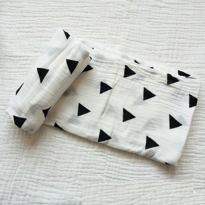Cotton Muslin Baby Blanket with Heart Pattern Bowlift
